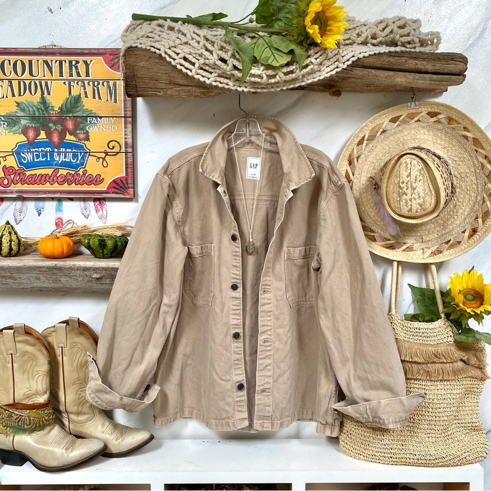 Upcycled By The Beautiful @beyoushop! Boho Western Beige Jacket with Horse Patch - Picture 7 of 14